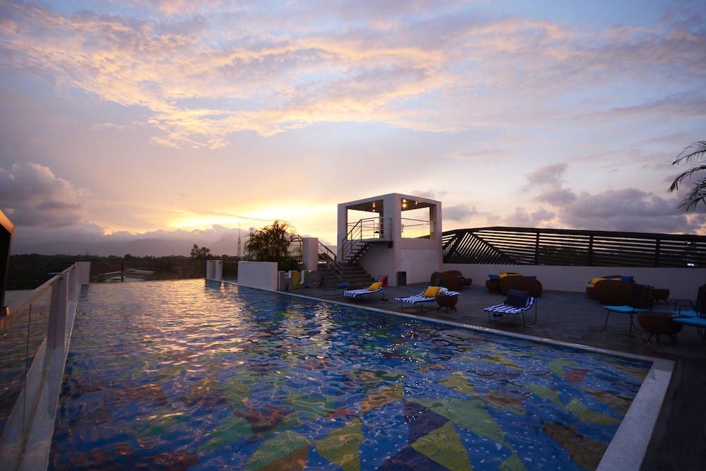 Hue Hotels And Resorts Puerto Princesa Managed By Hii Exterior photo