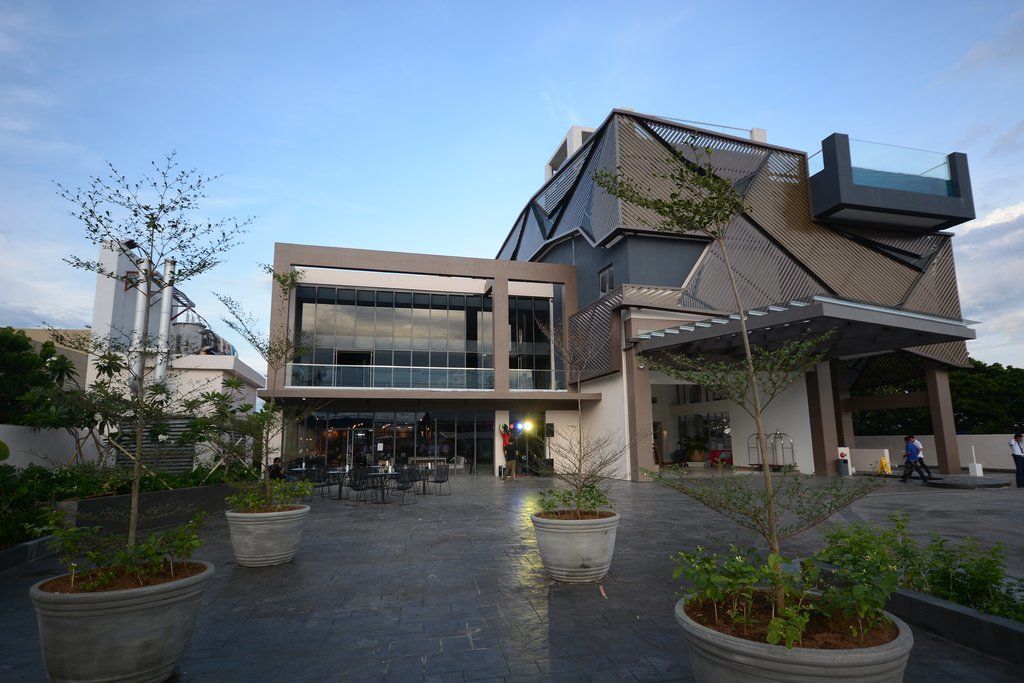 Hue Hotels And Resorts Puerto Princesa Managed By Hii Exterior photo